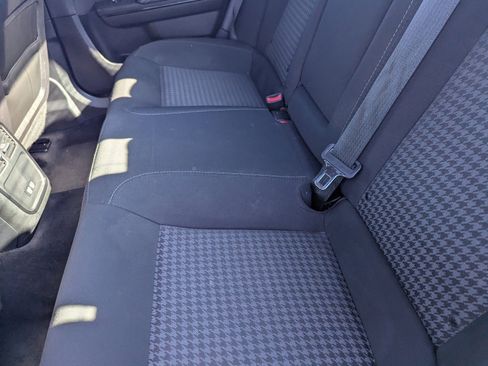 Used 2019 Dodge Charger GT w/ Blacktop Package image 15