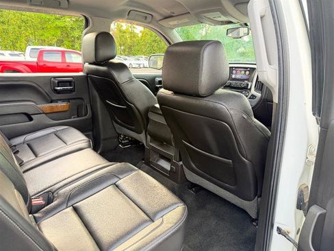 Used 2014 GMC Sierra 1500 SLT w/ SLT Crew Cab Value Package AWD/4WD image 18