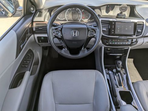 Used 2016 Honda Accord EX-L image 15