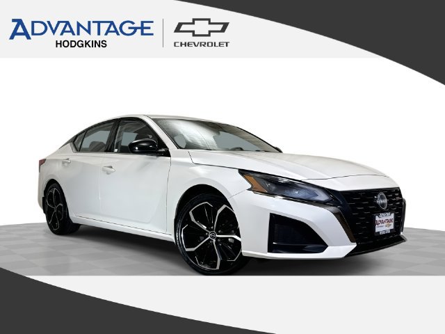 Used 2023 Nissan Altima 2.5 SR w/ SR Premium Package FWD image 1
