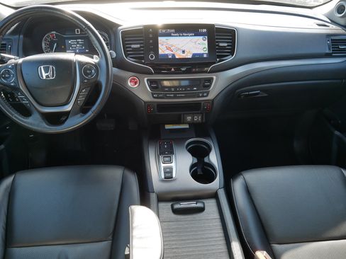 Used 2023 Honda Ridgeline RTL-E image 10