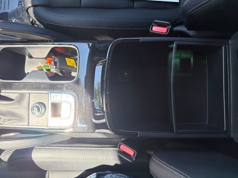 Used 2025 Kia Telluride SX FWD image 28