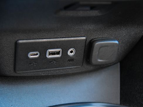Used 2024 Chevrolet Malibu LT FWD image 22