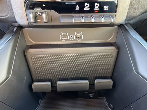 New 2026 RAM 1500 Big Horn image 32