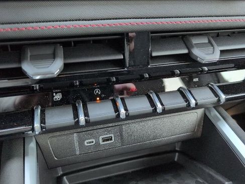 New 2026 Chevrolet Colorado Z71 w/ Technology Package image 23