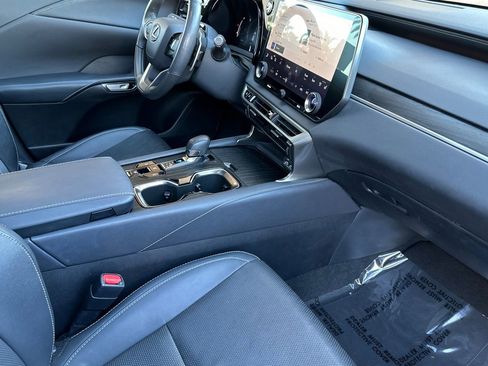 Used 2023 Lexus RX 350 Premium Plus image 17