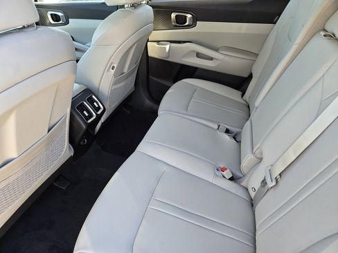 New 2026 Kia Sorento S w/ S Panoramic Sunroof Package FWD image 20