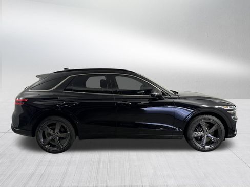 Used 2024 Genesis GV70 3.5T Sport w/ Sport Prestige Package AWD/4WD image 8