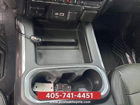 Used 2020 Chevrolet Silverado 1500 RST AWD/4WD image 27