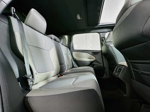 Certified 2026 Subaru Forester Premium w/ Base/Premium Package AWD/4WD image 25