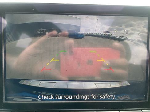 Certified 2024 Nissan Rogue SV w/ SV Premium Package image 8