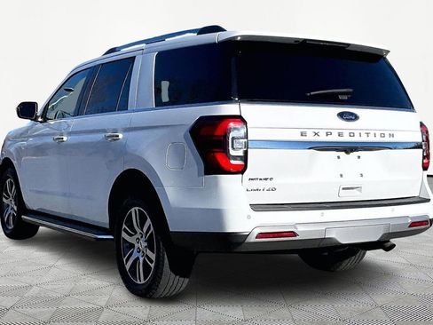 Used 2023 Ford Expedition Limited image 4