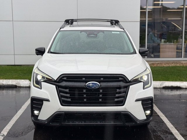 Used 2023 Subaru Ascent Onyx Edition Limited AWD/4WD image 3