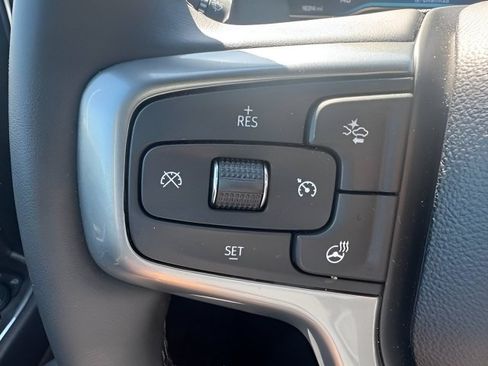 Used 2024 Chevrolet Silverado 1500 LT AWD/4WD image 24