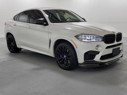 Used 2017 BMW X6 M image 2