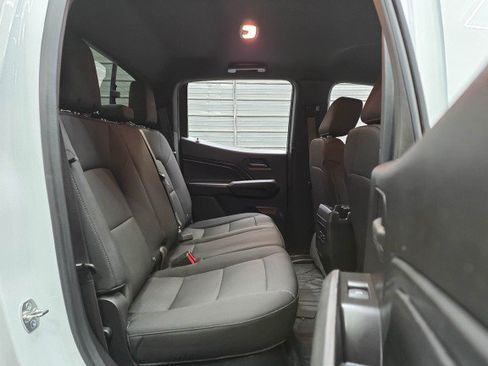 Used 2024 Chevrolet Colorado W/T w/ WT Convenience Package II AWD/4WD image 19