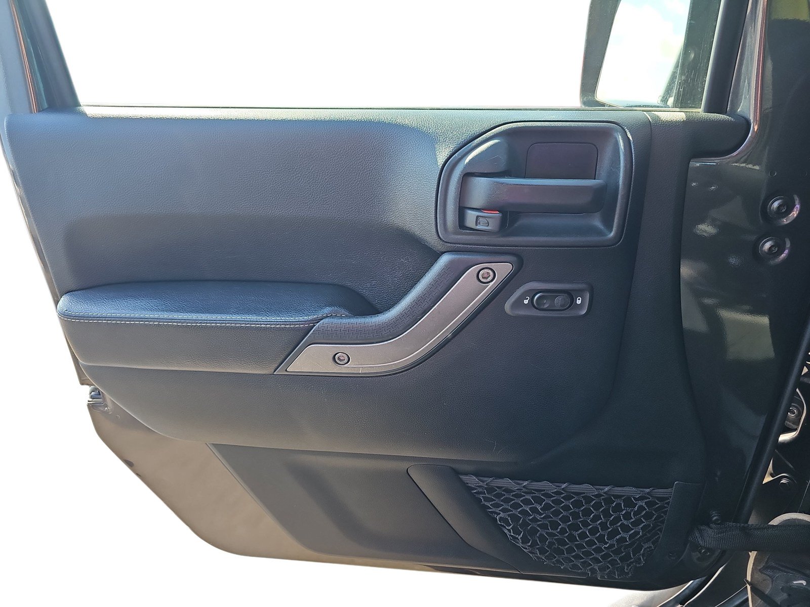Used 2018 Jeep Wrangler Unlimited Sport AWD/4WD image 22