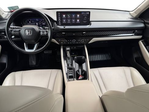 Used 2024 Honda Accord Touring image 13