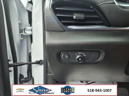Used 2023 Chevrolet Traverse LT w/ LPO, Floor Liner Package image 14