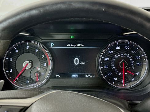 Used 2019 Genesis G70 2.0T Advanced w/ Elite Package image 12