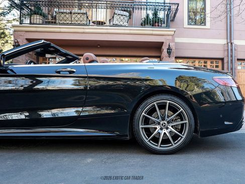 Used 2018 Mercedes-Benz S 560 Cabriolet image 5