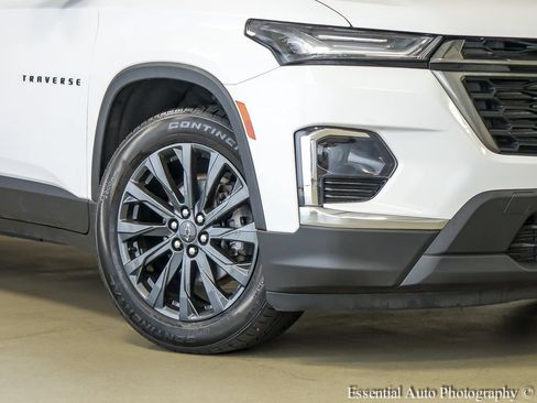 Used 2023 Chevrolet Traverse RS AWD/4WD image 4