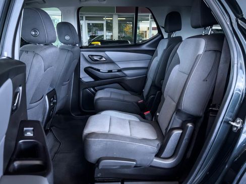 Used 2019 Chevrolet Traverse LT image 31