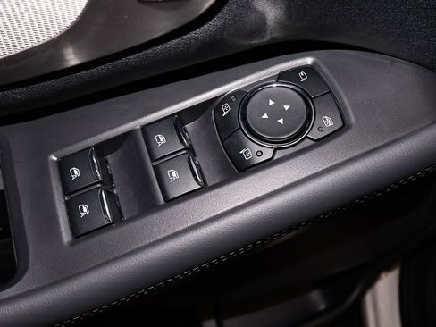 New 2026 Ford Expedition Active image 10