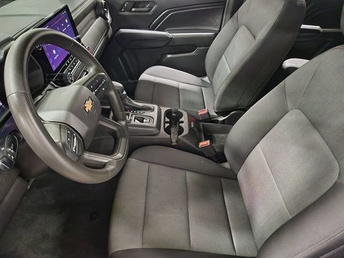 Used 2023 Chevrolet Colorado W/T w/ WT Convenience Package RWD image 29