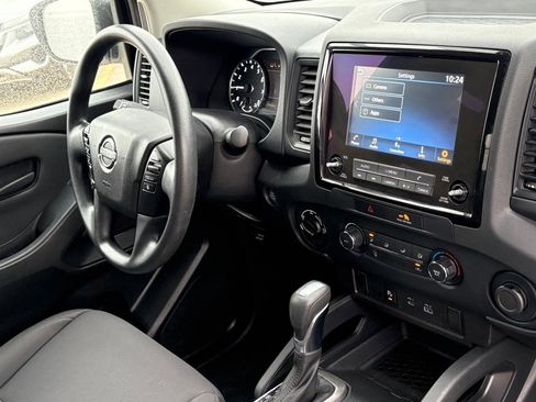 Certified 2022 Nissan Frontier S w/ Technology Package image 32