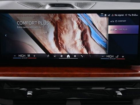 Used 2024 BMW ALPINA XB7 image 55