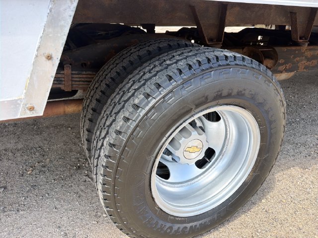Used 2017 Chevrolet Express 3500 RWD image 20