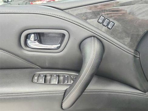 Used 2024 INFINITI QX80 Luxe image 33