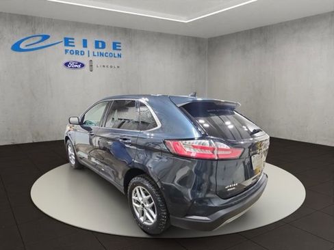 Used 2024 Ford Edge SEL w/ Convenience Package image 7