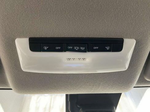 New 2025 Nissan Versa S w/ Trunk Package image 15