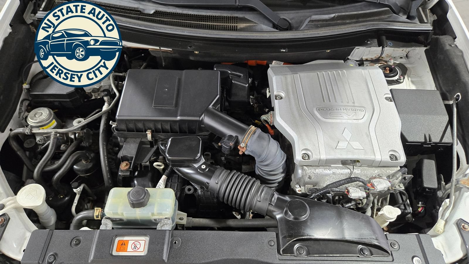 Used 2018 Mitsubishi Outlander SEL AWD/4WD image 37