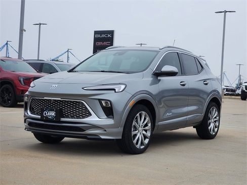 New 2026 Buick Encore GX Avenir w/ Avenir Technology Package image 3