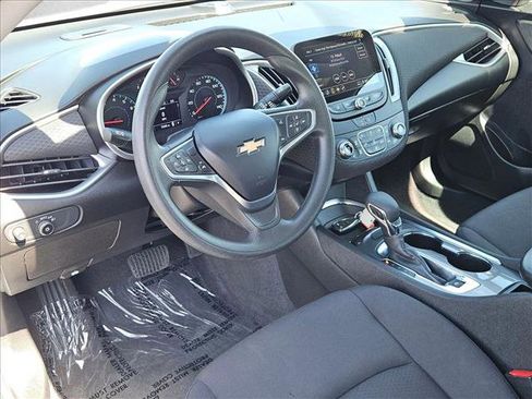 Used 2023 Chevrolet Malibu LT FWD image 12