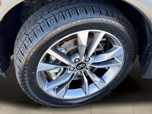 Used 2024 INFINITI QX60 Luxe image 22