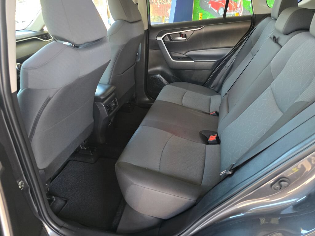 Used 2024 Toyota RAV4 XLE w/ Convenience Package AWD/4WD image 18