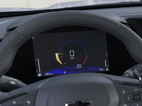 New 2026 Chevrolet Trax RS w/ Sunroof Package image 39