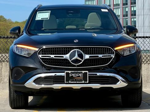 Certified 2026 Mercedes-Benz GLC 300 4MATIC image 2