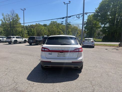 Used 2018 Lincoln MKX Reserve image 7