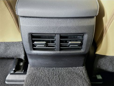 Used 2016 Lexus IS 300 300 image 26