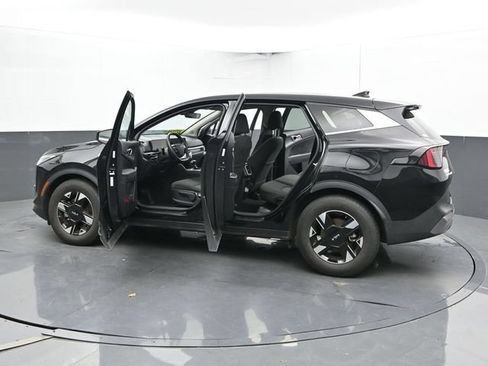 Used 2026 Kia Sportage LX FWD image 53
