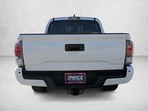 Used 2023 Toyota Tacoma TRD Sport image 7