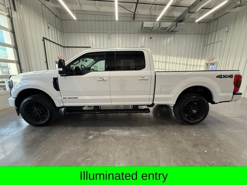 Used 2022 Ford F250 Lariat w/ Black Appearance Pkg image 11