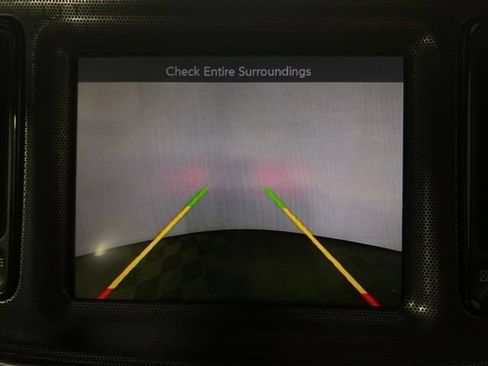 Used 2015 Dodge Challenger R/T Scat Pack RWD image 27