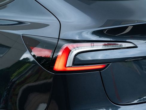 Used 2026 Tesla Model 3 RWD image 16