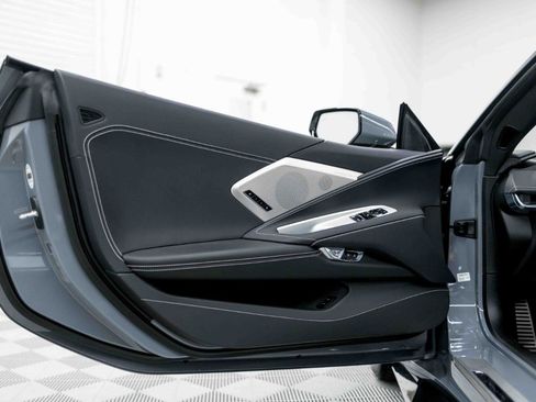 Used 2024 Chevrolet Corvette Stingray Preferred Cpe w/ Z51 Performance Package RWD image 36